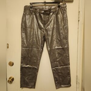 Beautiful Chicos Silver shimmery snakeskin print pants